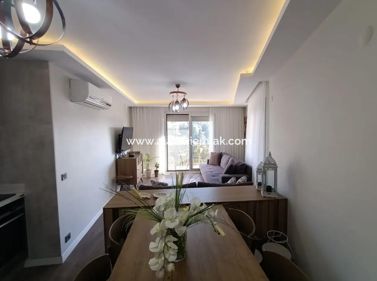 2 1 Spacious Apartment For Sale In The Center Of Cesme