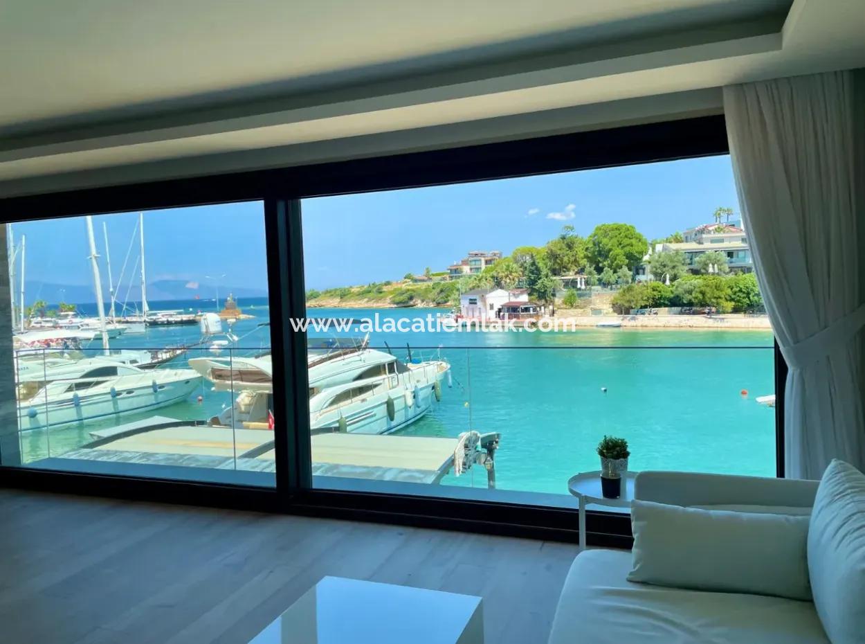 Double Double Apartment With Zero Sea View In Cesme Dalyan