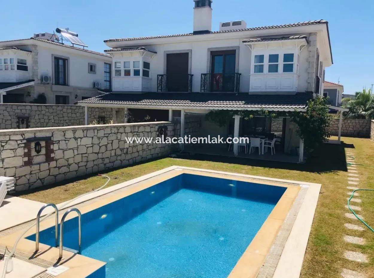 villa for rent in alacati