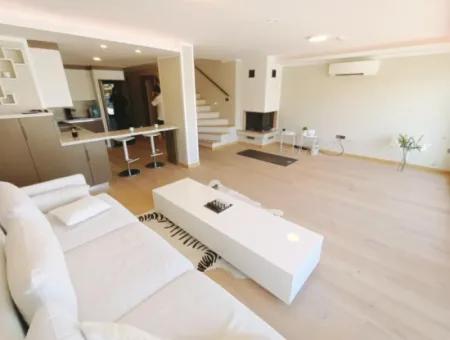 Double Double Apartment With Zero Sea View In Cesme Dalyan